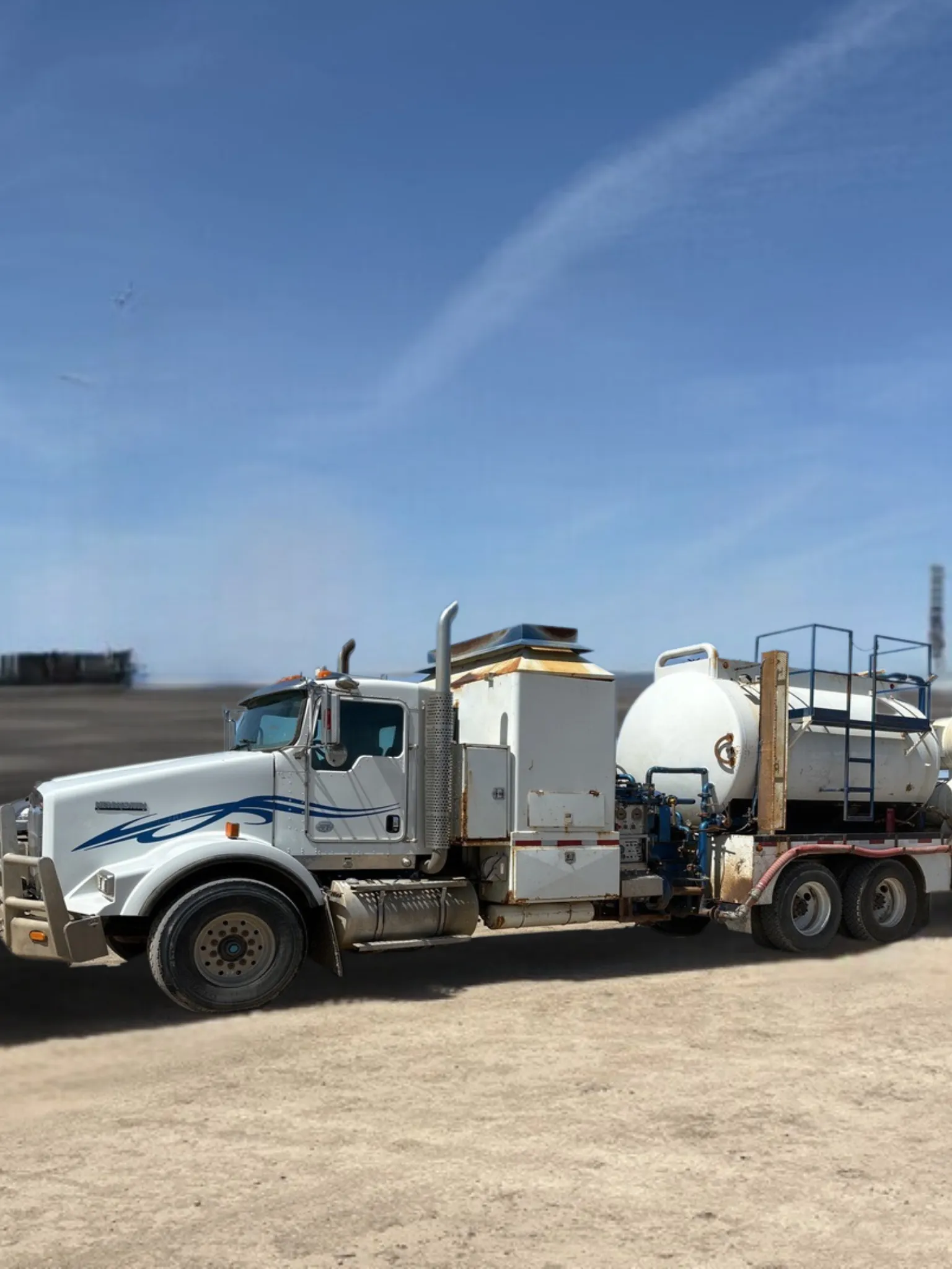 2013 Kenworth T800 6x4 Hot Oil Truck