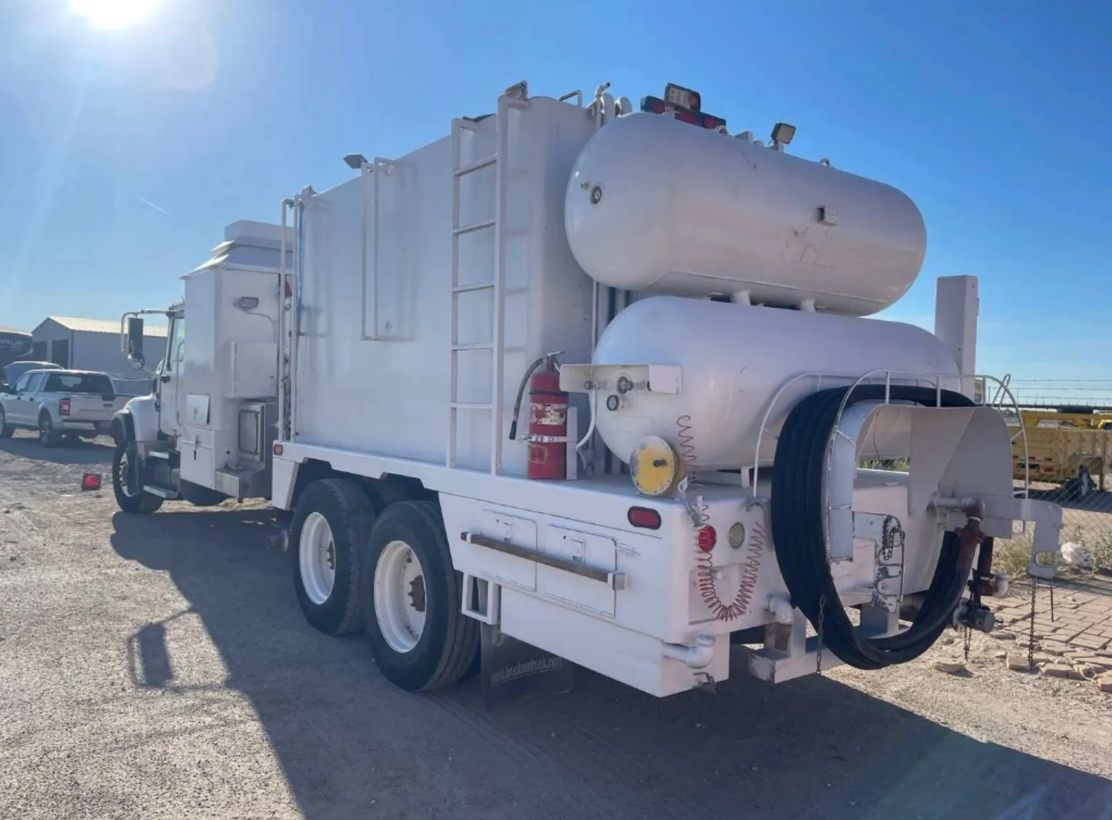 2003 MACK CVS713 HOT OILER TRUCK-1